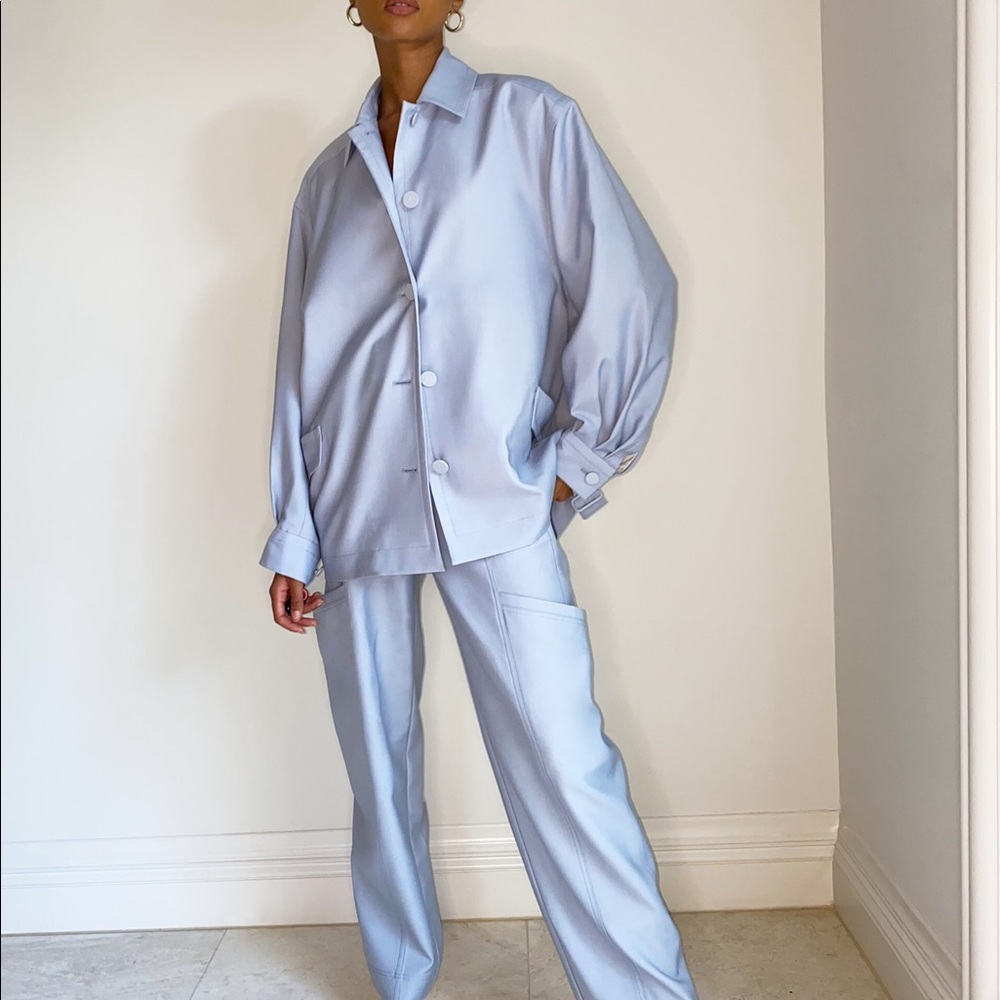 Aritzia 1-02 Babaton Cocoon Statement Shacket